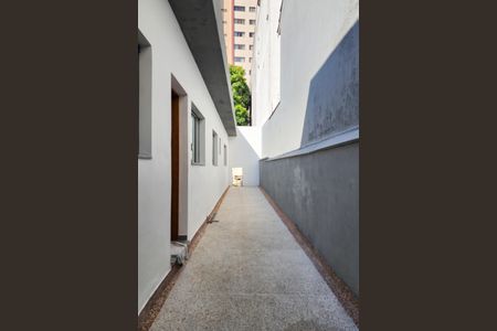 Casa à venda com 247m², 3 quartos e 5 vagas Casa à venda com 247m², 3 quartos e 5 vagasCorredor