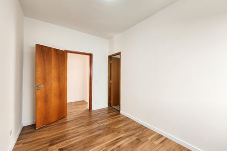 Casa à venda com 247m², 3 quartos e 5 vagas Casa à venda com 247m², 3 quartos e 5 vagasSuíte 2