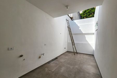 Casa à venda com 247m², 3 quartos e 5 vagas Casa à venda com 247m², 3 quartos e 5 vagasÁrea Externa