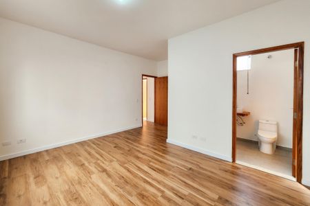 Casa à venda com 247m², 3 quartos e 5 vagas Casa à venda com 247m², 3 quartos e 5 vagasSuíte 3