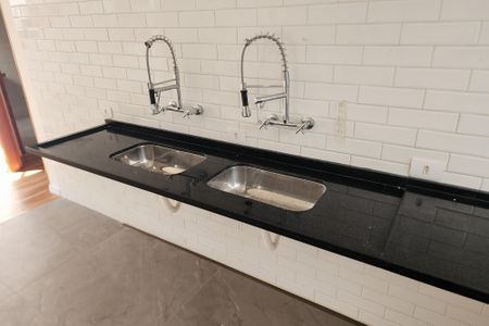 Casa à venda com 247m², 3 quartos e 5 vagas Casa à venda com 247m², 3 quartos e 5 vagasCozinha