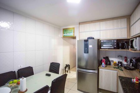 Casa à venda com 223m², 4 quartos e 2 vagasCozinha