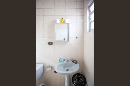 Casa à venda com 223m², 4 quartos e 2 vagasBanheiro da Suíte 2