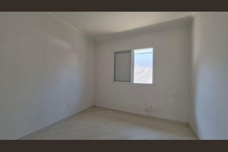 Casa de condomínio à venda com 131m², 3 quartos e 2 vagas Casa de condomínio à venda com 131m², 3 quartos e 2 vagasQuarto
