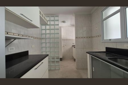 Casa de condomínio à venda com 131m², 3 quartos e 2 vagas Casa de condomínio à venda com 131m², 3 quartos e 2 vagasCozinha