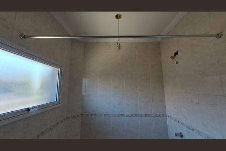 Casa de condomínio à venda com 131m², 3 quartos e 2 vagas Casa de condomínio à venda com 131m², 3 quartos e 2 vagasBanheiro da suíte