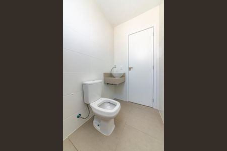 Apartamento à venda com 61m², 2 quartos e 2 vagasBanheiro da Suíte 1