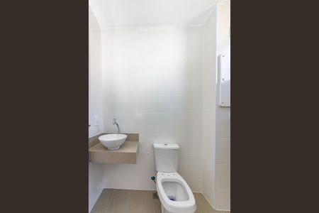 Apartamento à venda com 61m², 2 quartos e 2 vagasBanheiro da Suíte 2