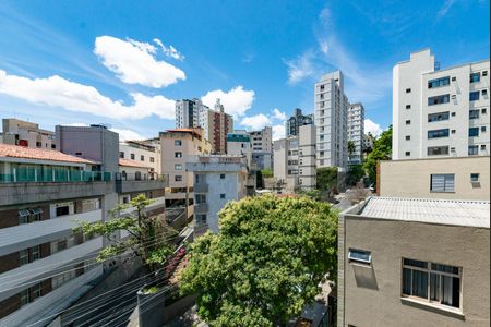 Apartamento à venda com 61m², 2 quartos e 2 vagasSuíte 1