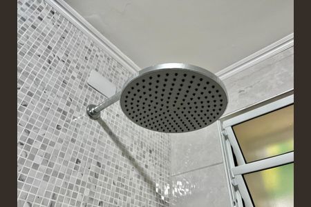 Casa à venda com 222m², 4 quartos e 3 vagas Casa à venda com 222m², 4 quartos e 3 vagasBanheiro da Suíte