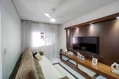 Casa à venda com 199m², 4 quartos e 3 vagasSala de estar