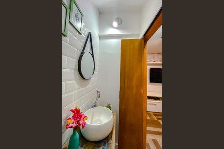 Casa à venda com 110m², 3 quartos e 2 vagasLavabo