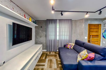 Casa à venda com 110m², 3 quartos e 2 vagasSala