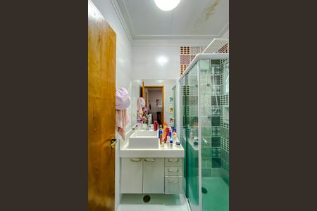 Casa à venda com 110m², 3 quartos e 2 vagasBanheiro da Suíte