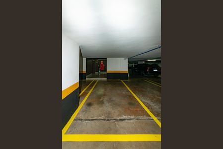 Apartamento à venda com 145m², 4 quartos e 3 vagas Apartamento à venda com 145m², 4 quartos e 3 vagasGaragem