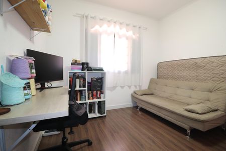 Casa à venda com 120m², 3 quartos e 2 vagasQuarto 2