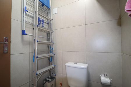 Casa à venda com 120m², 3 quartos e 2 vagasBanheiro 3