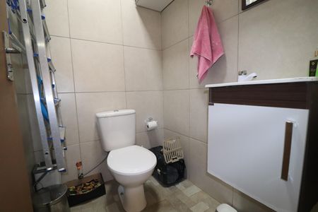 Casa à venda com 120m², 3 quartos e 2 vagasBanheiro 3