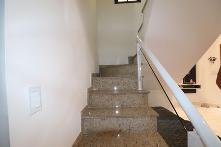 Casa à venda com 120m², 3 quartos e 2 vagasSala