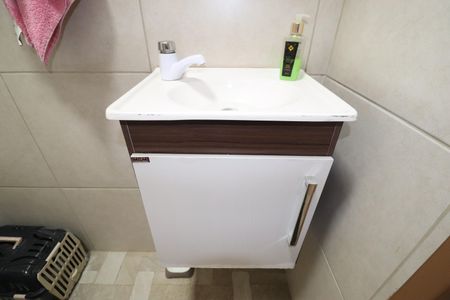 Casa à venda com 120m², 3 quartos e 2 vagasBanheiro 3