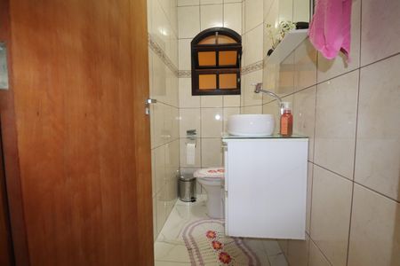 Casa à venda com 120m², 3 quartos e 2 vagasBanheiro 2