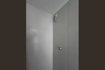 Apartamento à venda com 39m², 2 quartos e sem vaga Apartamento à venda com 39m², 2 quartos e sem vagaBanheiro