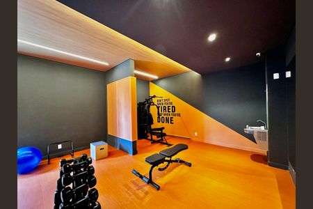 Apartamento à venda com 39m², 2 quartos e sem vaga Apartamento à venda com 39m², 2 quartos e sem vagaAcademia