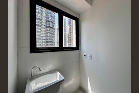 Apartamento à venda com 39m², 2 quartos e sem vaga Apartamento à venda com 39m², 2 quartos e sem vagaÁrea de Serviço