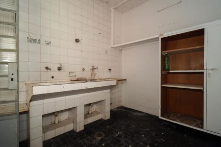 Casa à venda com 1032m², 3 quartos e 3 vagas Casa à venda com 1032m², 3 quartos e 3 vagasÁrea de Serviço