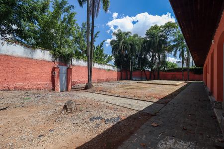 Casa à venda com 1032m², 3 quartos e 3 vagas Casa à venda com 1032m², 3 quartos e 3 vagasÁrea externa