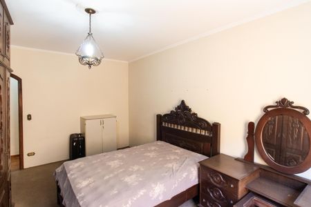 Casa à venda com 180m², 3 quartos e 6 vagas Casa à venda com 180m², 3 quartos e 6 vagasSuíte