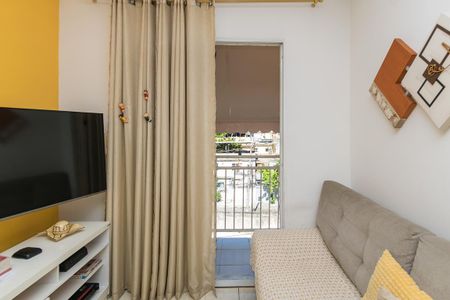 Apartamento à venda com 56m², 3 quartos e 1 vaga Apartamento à venda com 56m², 3 quartos e 1 vagaSala