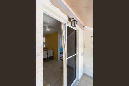 Apartamento à venda com 56m², 3 quartos e 1 vaga Apartamento à venda com 56m², 3 quartos e 1 vagaVaranda da Sala