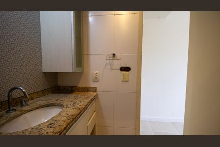 Casa à venda com 251m², 5 quartos e 4 vagasBanheiro da Suíte 2