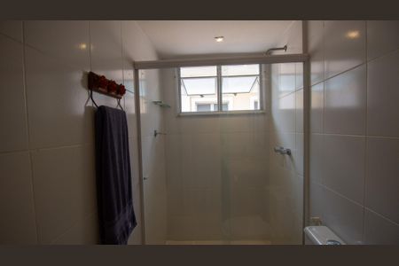 Casa à venda com 251m², 5 quartos e 4 vagasBanheiro Social