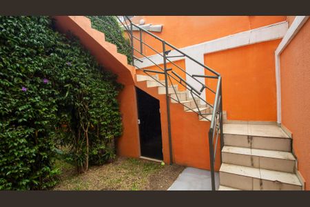 Casa à venda com 251m², 5 quartos e 4 vagasEntrada para o Estúdio