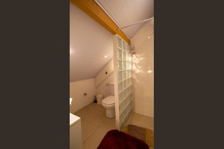 Casa à venda com 251m², 5 quartos e 4 vagasBanheiro do Sotão