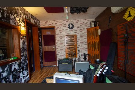 Casa à venda com 251m², 5 quartos e 4 vagasQuarto 1