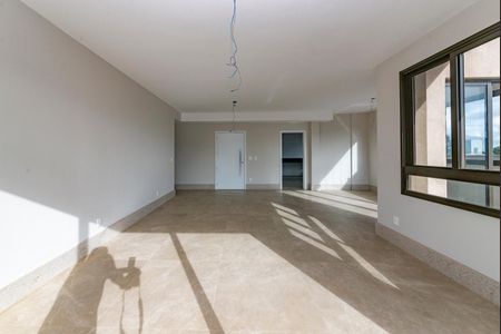 Apartamento à venda com 168m², 4 quartos e 3 vagasSala
