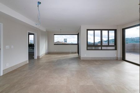 Apartamento à venda com 168m², 4 quartos e 3 vagasSala