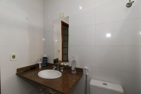 Apartamento à venda com 127m², 3 quartos e 3 vagasBanheiro da Suíte