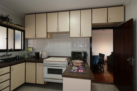 Apartamento à venda com 127m², 3 quartos e 3 vagasCozinha
