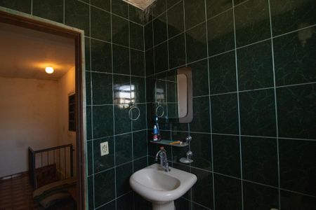 Casa à venda com 345m², 3 quartos e 8 vagasBanheiro 2