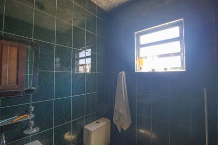 Casa à venda com 345m², 3 quartos e 8 vagasBanheiro 2