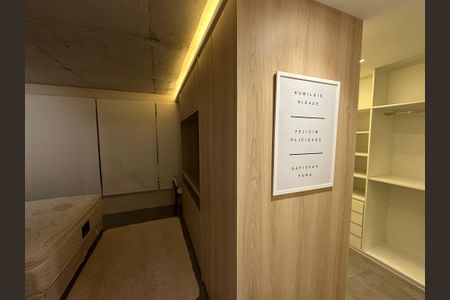 Apartamento à venda com 90m², 1 quarto e 2 vagas Apartamento à venda com 90m², 1 quarto e 2 vagasQuarto