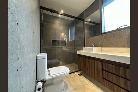 Apartamento à venda com 90m², 1 quarto e 2 vagas Apartamento à venda com 90m², 1 quarto e 2 vagasBanheiro
