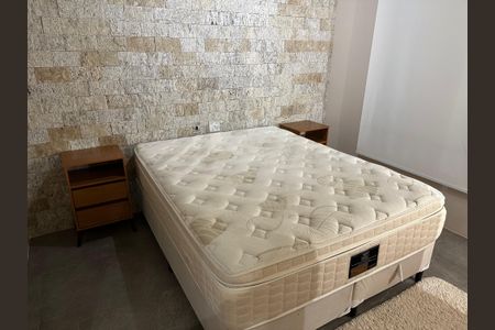Apartamento à venda com 90m², 1 quarto e 2 vagas Apartamento à venda com 90m², 1 quarto e 2 vagasQuarto