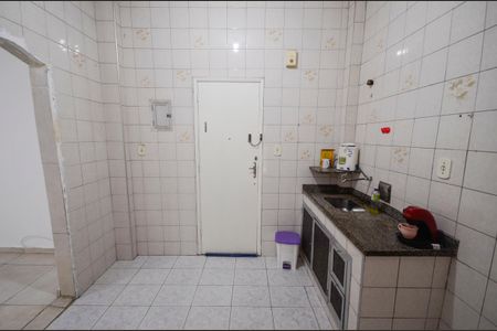 Apartamento à venda com 58m², 2 quartos e sem vagaCozinha