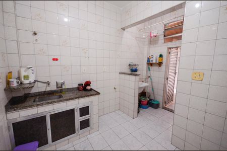 Apartamento à venda com 58m², 2 quartos e sem vagaCozinha