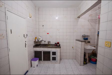 Apartamento à venda com 58m², 2 quartos e sem vagaCozinha